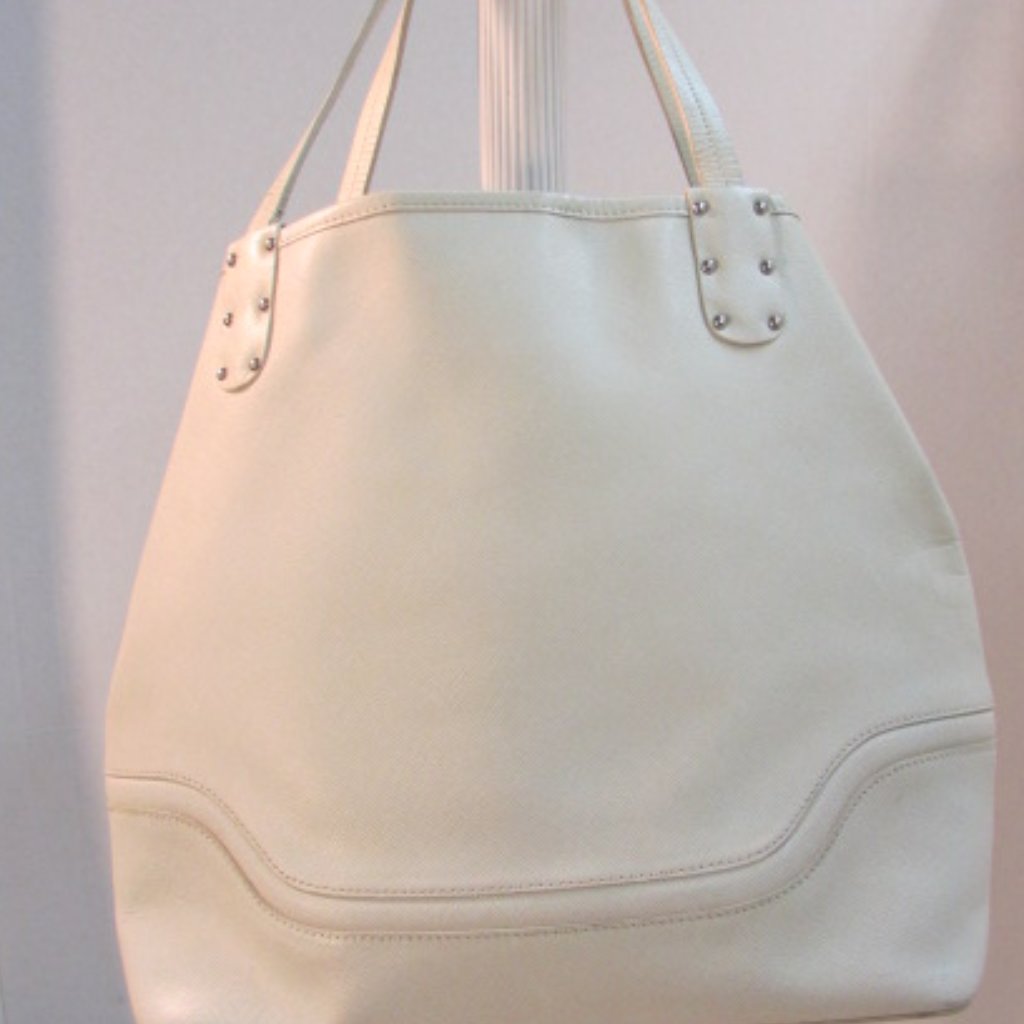 Monsac Original White Leather Shoulder Purse